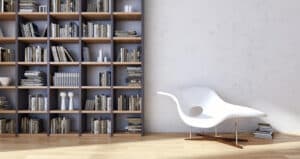 bibliothèque design aux lignes épurées et structure contemporaine intégrée dans un intérieur moderne