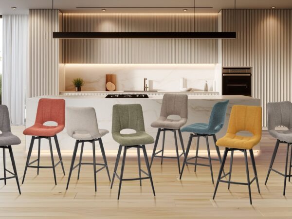 Tabouret de bar pivotant Coralia pour cuisine ou espace bar.
